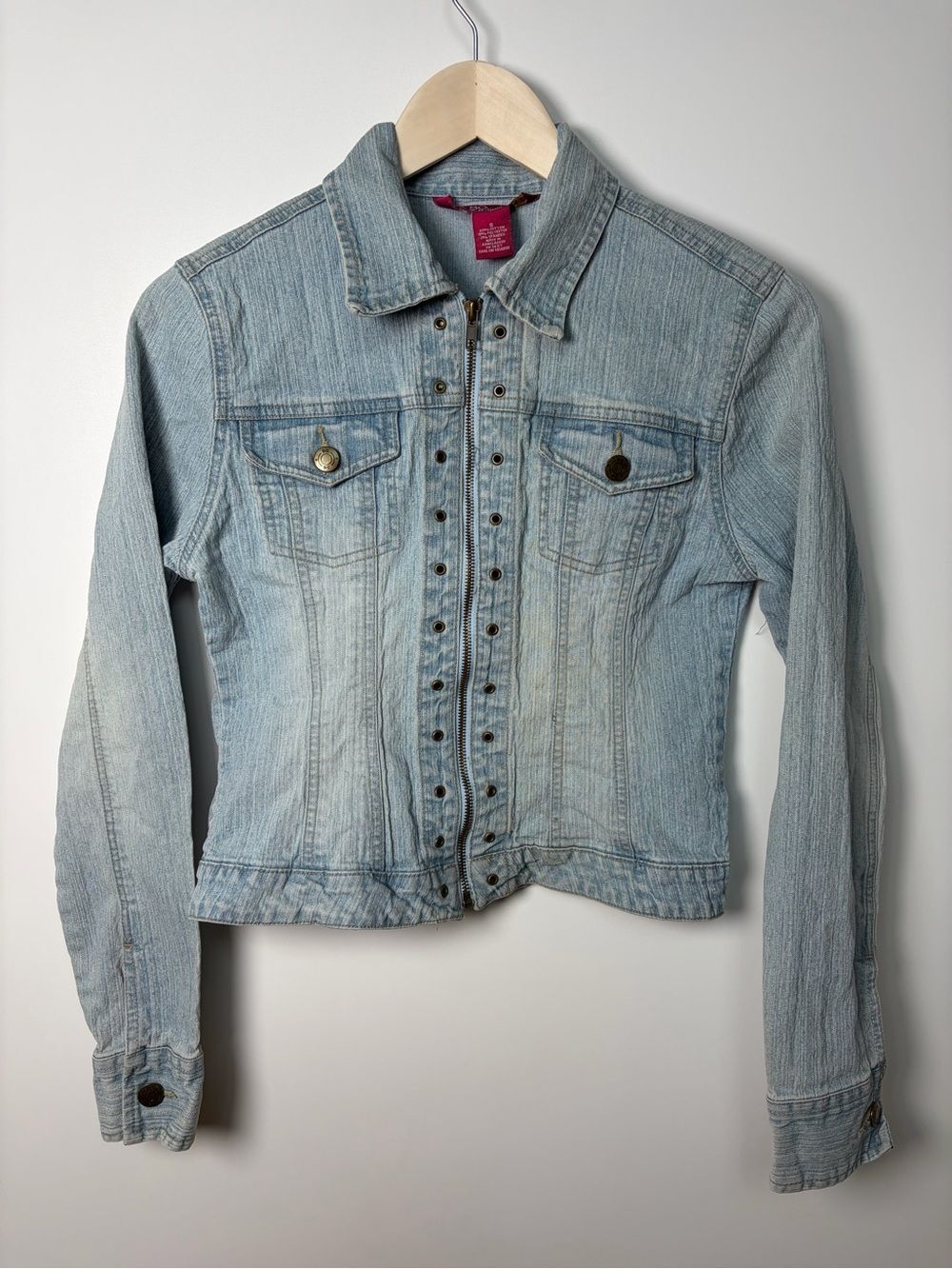 Y2K SO Denim Jean Jacket Light Wash Zip Front Grommets Sz S